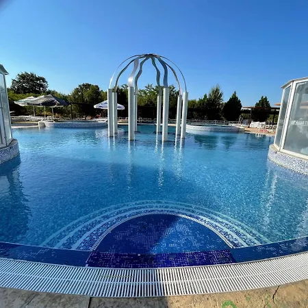 アパートホテル елегант - комплекс аква терми