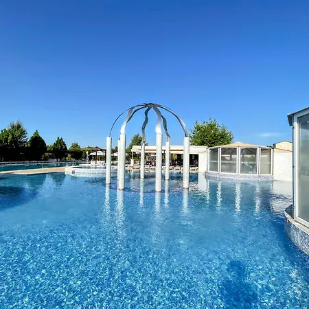 елегант - комплекс аква терми アパートホテル *